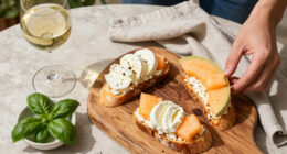 Bruschette Con Melone E Squacquerone